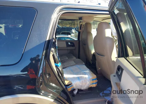 2003 Ford Expedition Eddie Bauer z USA, uszkodzony, nr VIN 1FMFU17L53LB18029